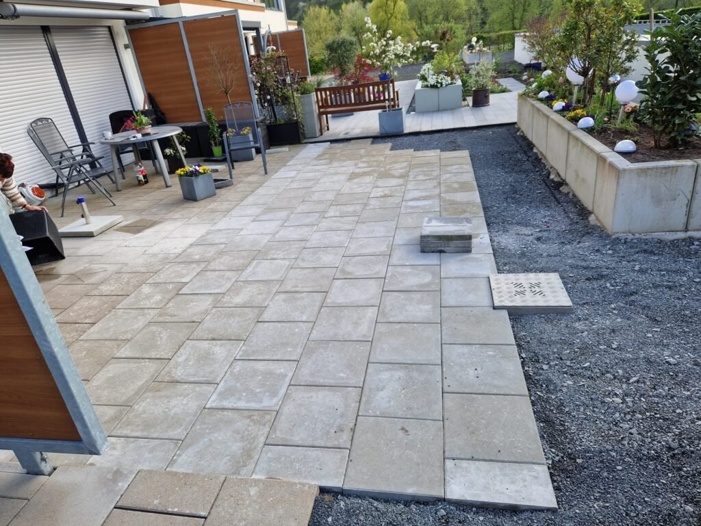 Terrassen aus Pflastersteinen Unna